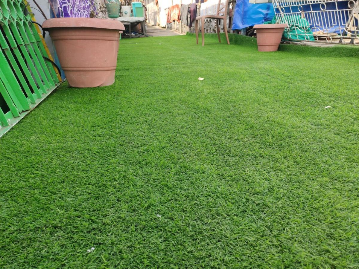 ホテル S Group Of Houseboat Srīnagar エクステリア 写真